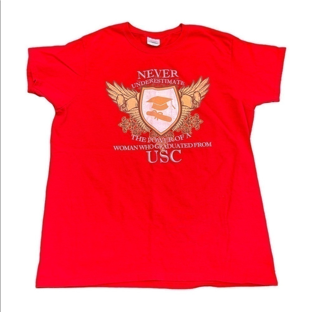 USC  "Never underestimate the power of a woman who graduated from USC" shirt, M